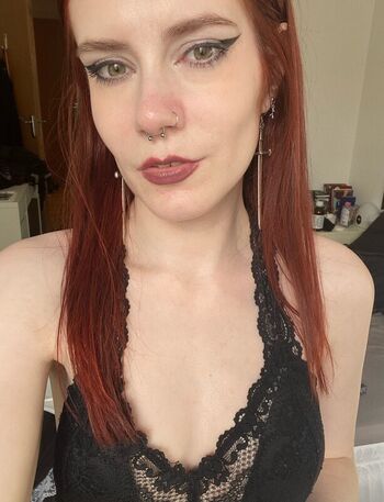 Full leaked Goddess serana private photo