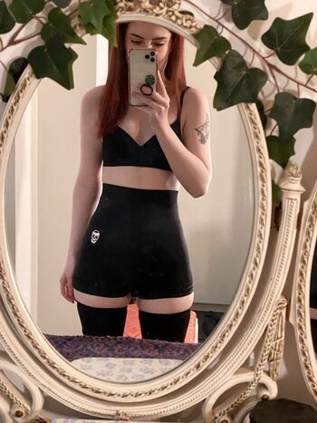 Full leaked Goddess serana private photo