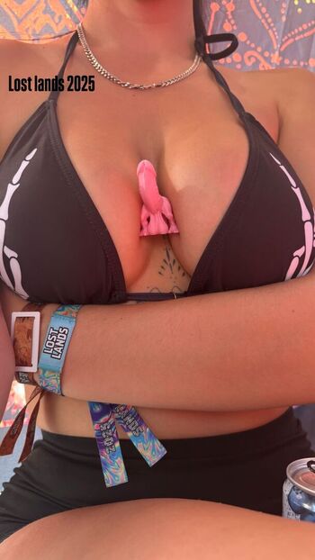 Goddessofyourworldvip