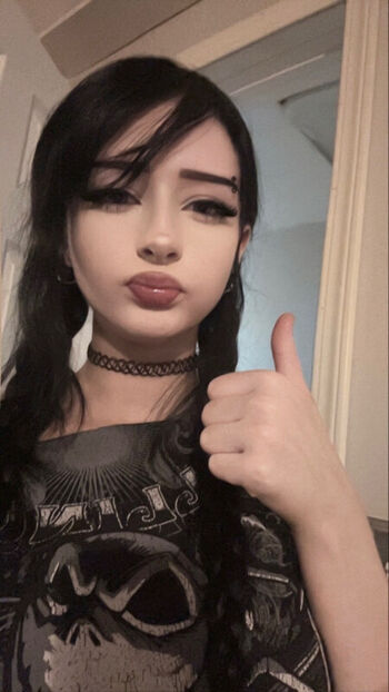 gothbihhhh