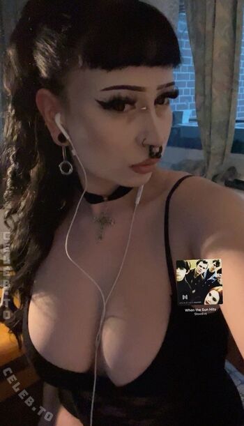 Full leaked Gothminze private photo