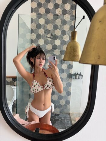 Full leaked Grace kim private photo