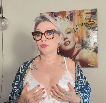 Full leaked Gracia m page private photo