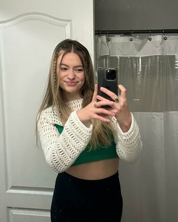 Full leaked Green mama private photo