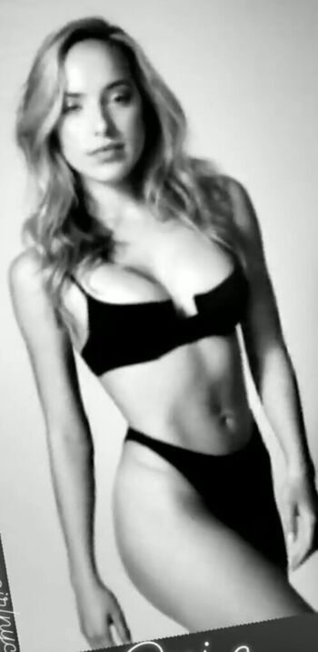 Full leaked Greta rolli private photo