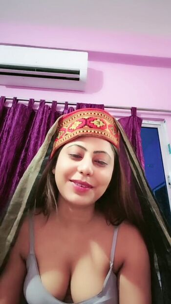 Full leaked Gurpreet kaur private photo