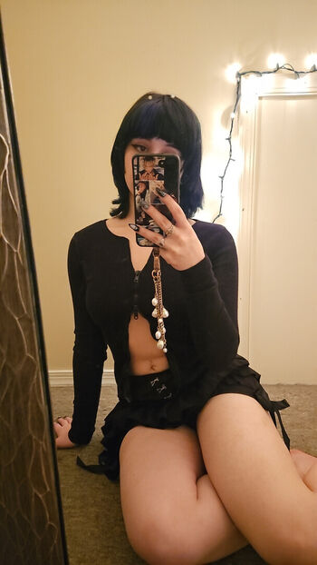 Full leaked Guttzz page private photo