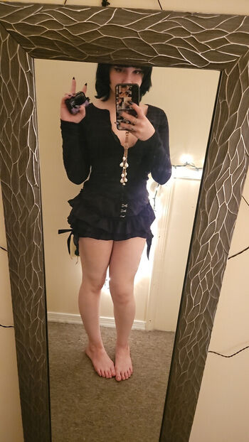Full leaked Guttzz page private photo