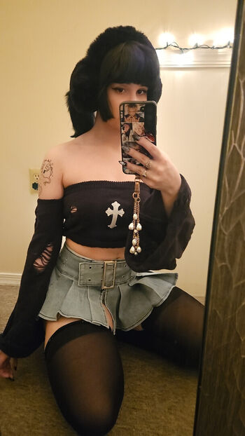 Full leaked Guttzz page private photo