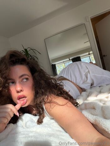 Full leaked Gwenny private onlyfans photo