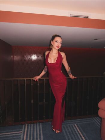 Full leaked Gwenthedancer page private photo