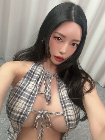 Full leaked H rvn page private photo