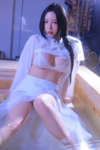 Full leaked H rvn private photo