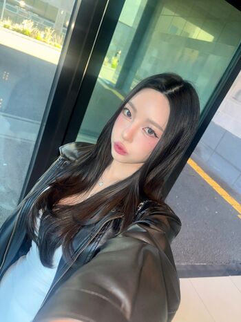 Full leaked H rvn private photo