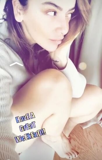 Full leaked Hadise private photo