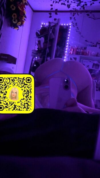 Full leaked Hadly t private photo