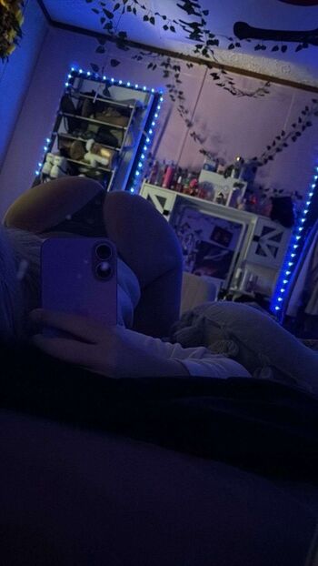 Full leaked Hadly t private photo