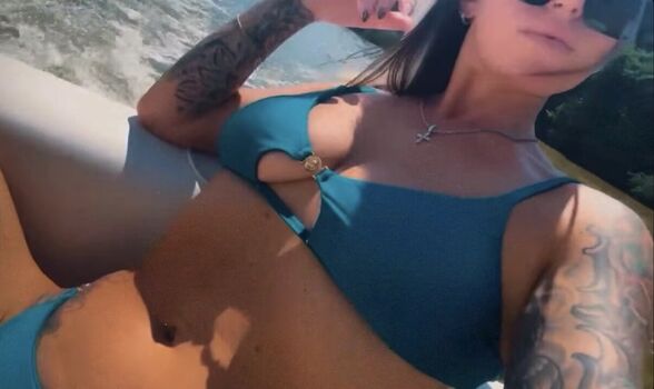 Full leaked Hagsxrlou private photo