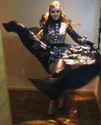 Full leaked Hailee steinfeld private photo