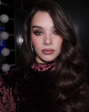 Hailee Steinfeld