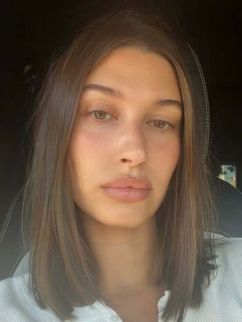 Hailey Baldwin Bieber