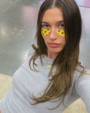 Full leaked Hailey baldwin bieber private photo