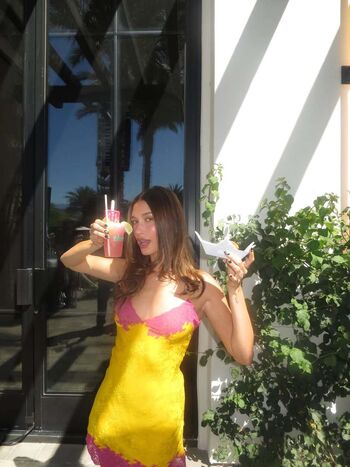 Full leaked Hailey baldwin bieber private photo