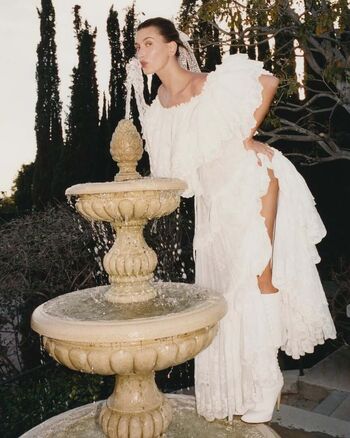 Full leaked Hailey baldwin bieber private photo