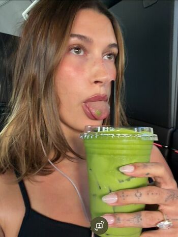 Full leaked Hailey baldwin bieber private photo