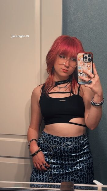 Full leaked Hailey j strader private photo