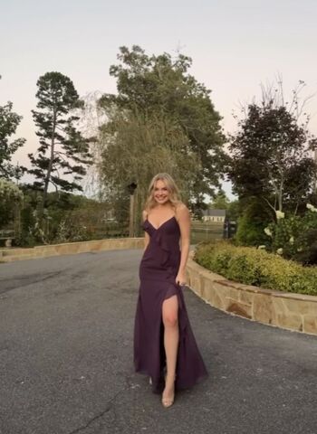 Full leaked Hailey malles private photo