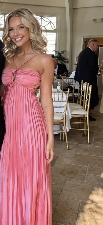 Full leaked Hailey malles private photo