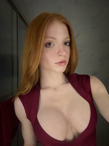 Full leaked Hailey skyye private photo