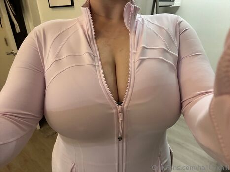 Full leaked Haileyxhill private photo