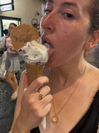 Full leaked Haim sisters private photo