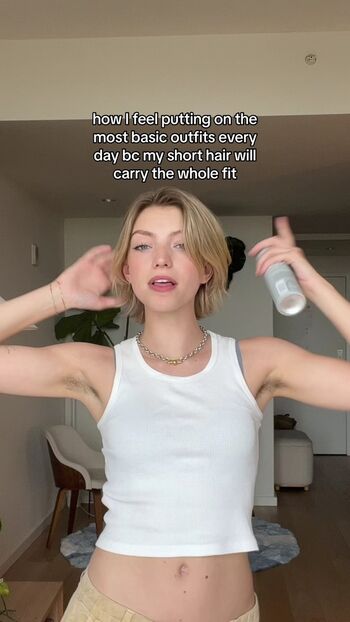 Full leaked Hairy women private onlyfans photo