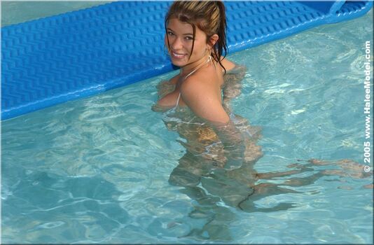 Full leaked Halee model page private photo