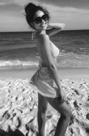 Full leaked Haley gosserand private photo