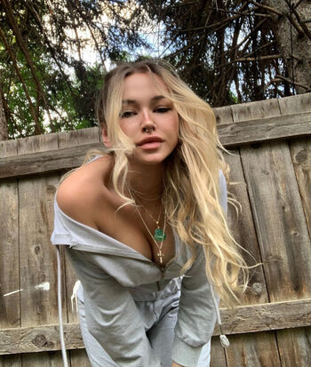 Full leaked Haleyrosehuxley private photo
