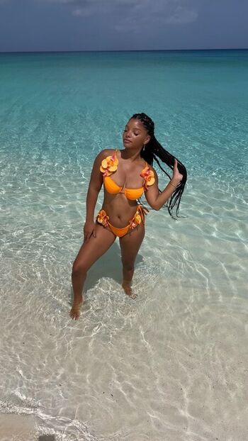 Full leaked Halle bailey private photo