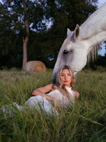 Full leaked Halle cooley private photo
