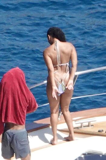 Full leaked Hallebailey private photo