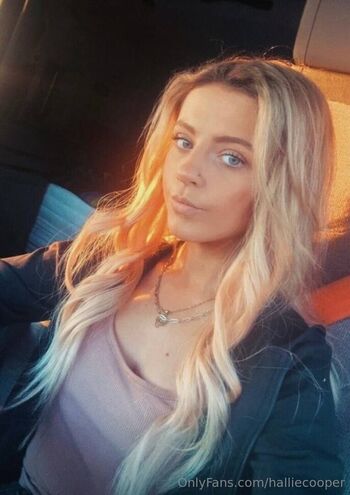 Halliecooper