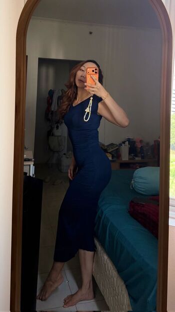 Full leaked Han hang private photo