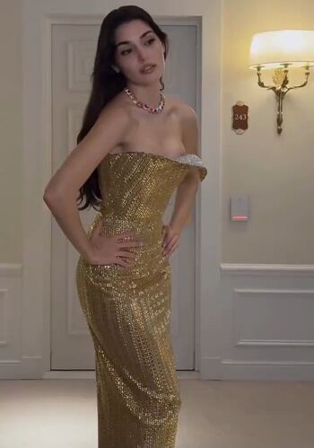 Full leaked Hande ercel page private photo