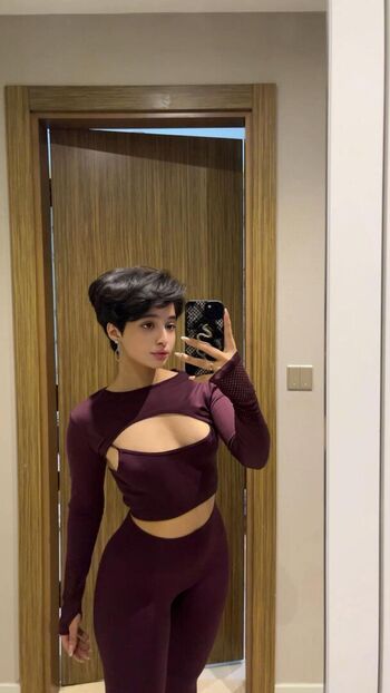 Full leaked Hanenn private photo