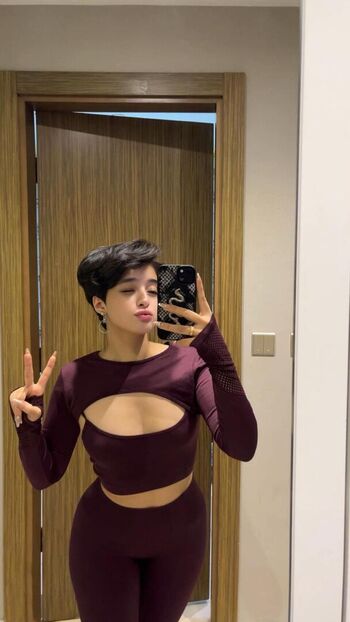 Full leaked Hanenn private photo