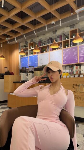 Full leaked Hanenn private photo