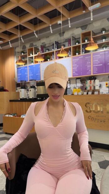 Full leaked Hanenn private photo