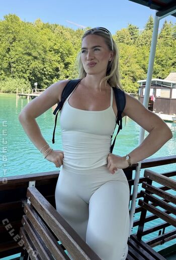 Full leaked Hanna baumann private photo